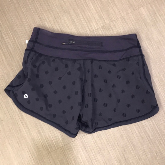 lululemon athletica Pants - Lululemon groovy run shorts 4